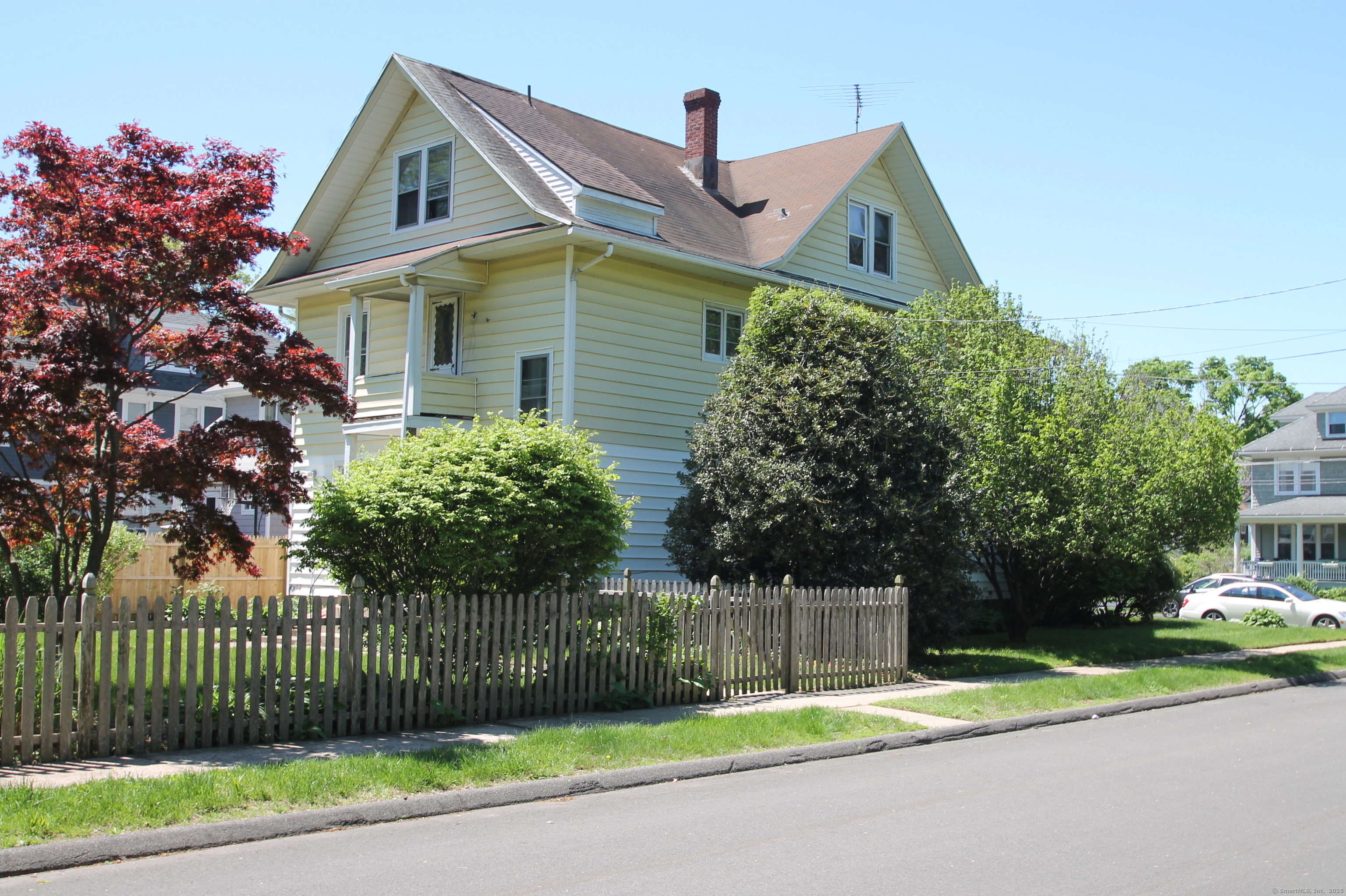 Property Photo: 156 Blakeman Place CT 06615