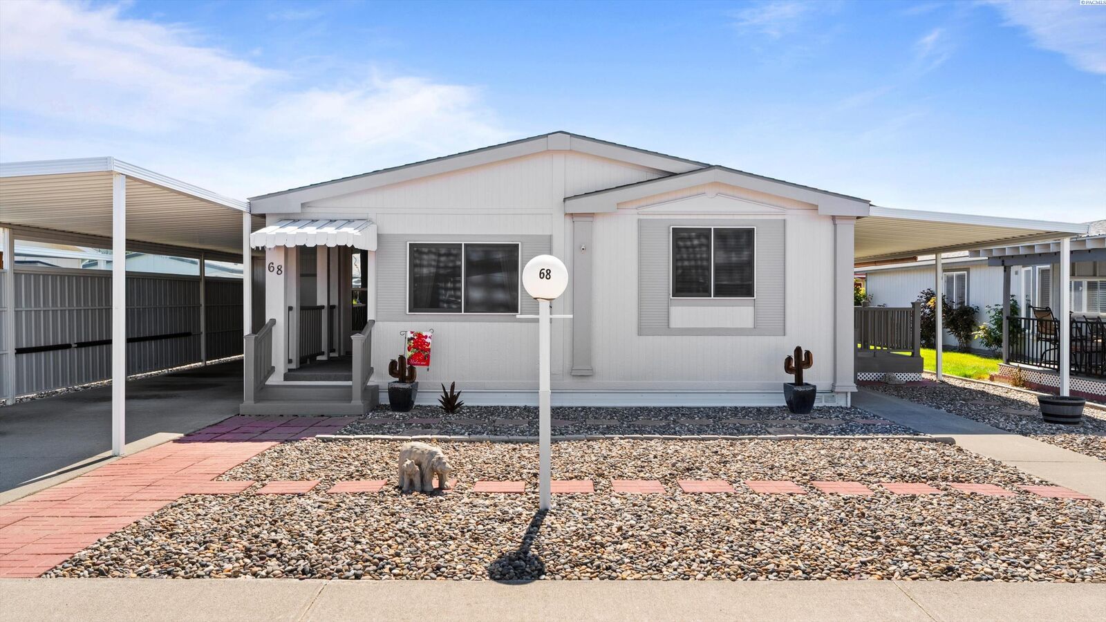 Property Photo:  312 S Columbia Center Blvd., #68  WA 99336 