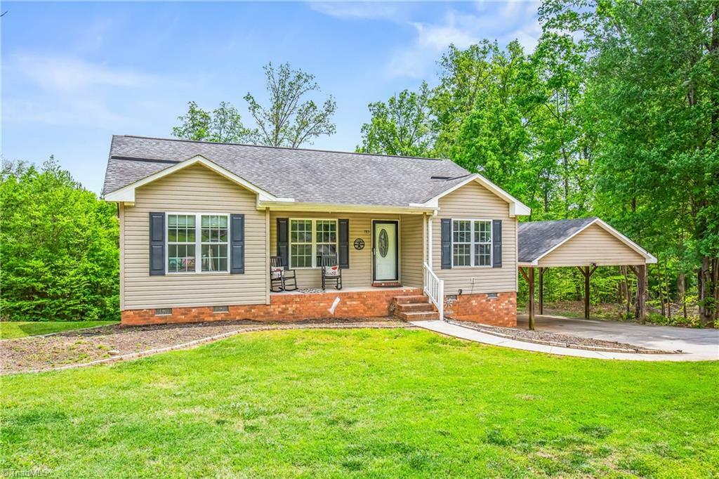 Property Photo: 785 Dan Valley Road NC 27025