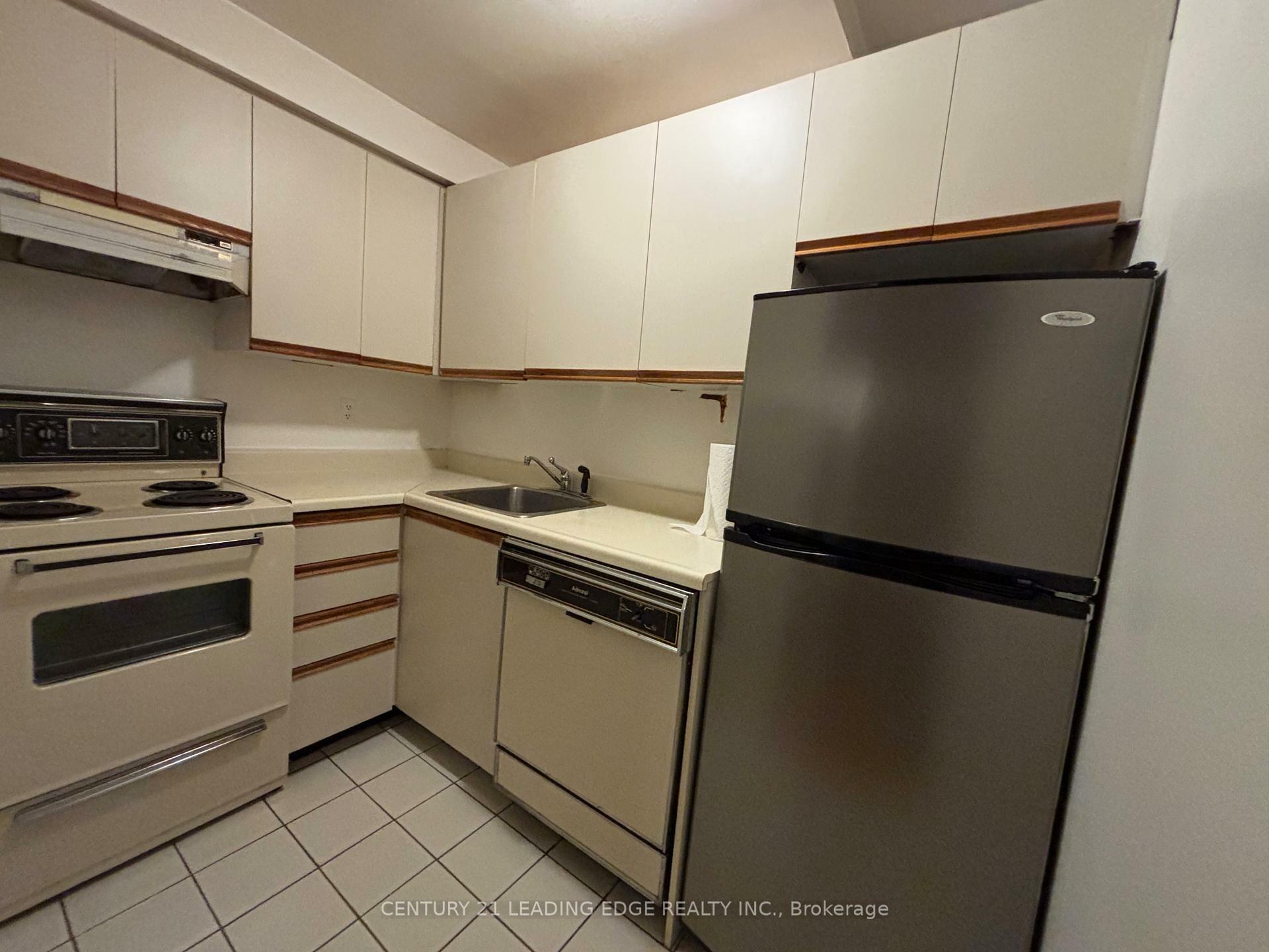 Property Photo: 55 Centre Avenue 901 ON M5G 2H5