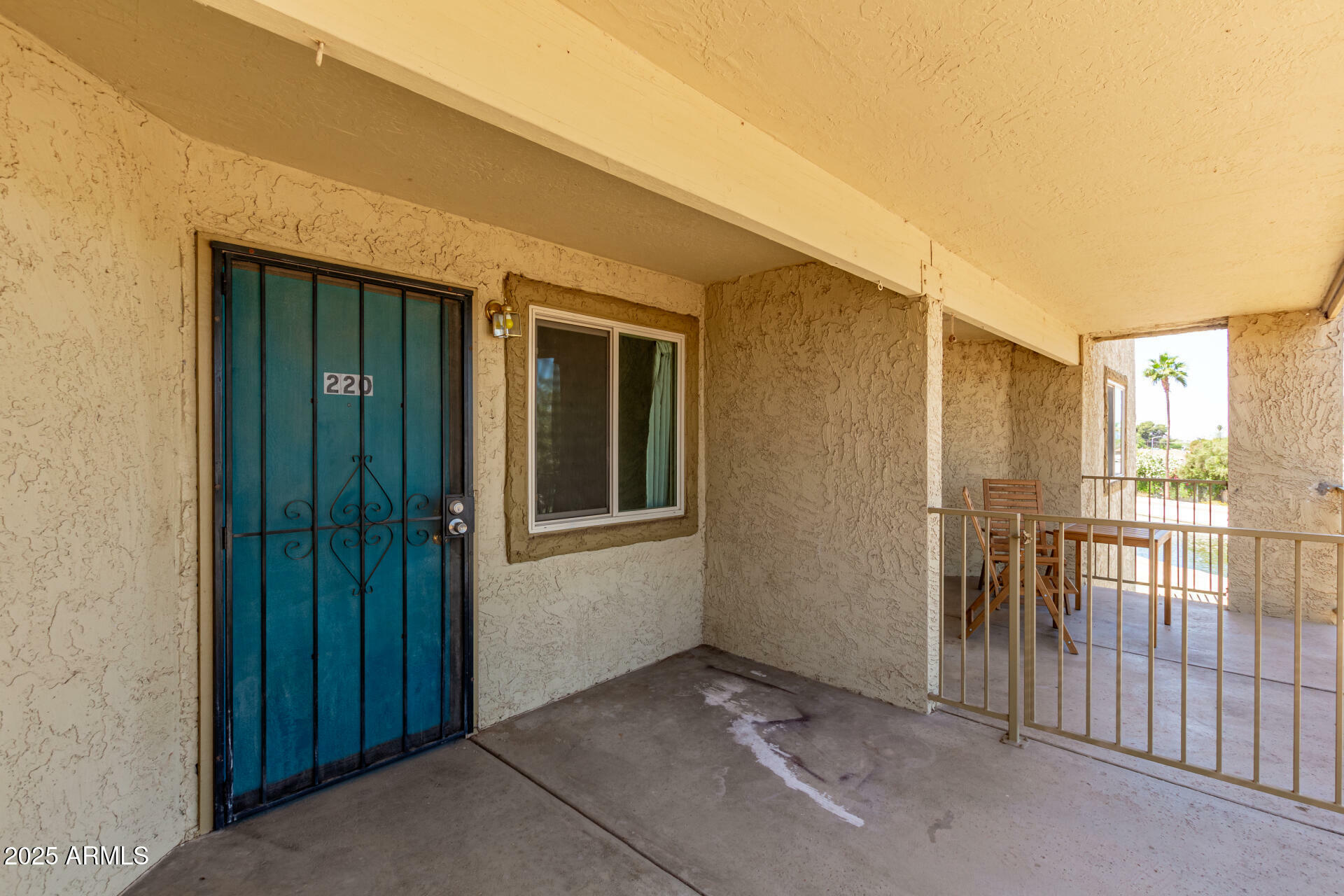 Property Photo: 2220 W Dora Street 220 AZ 85201