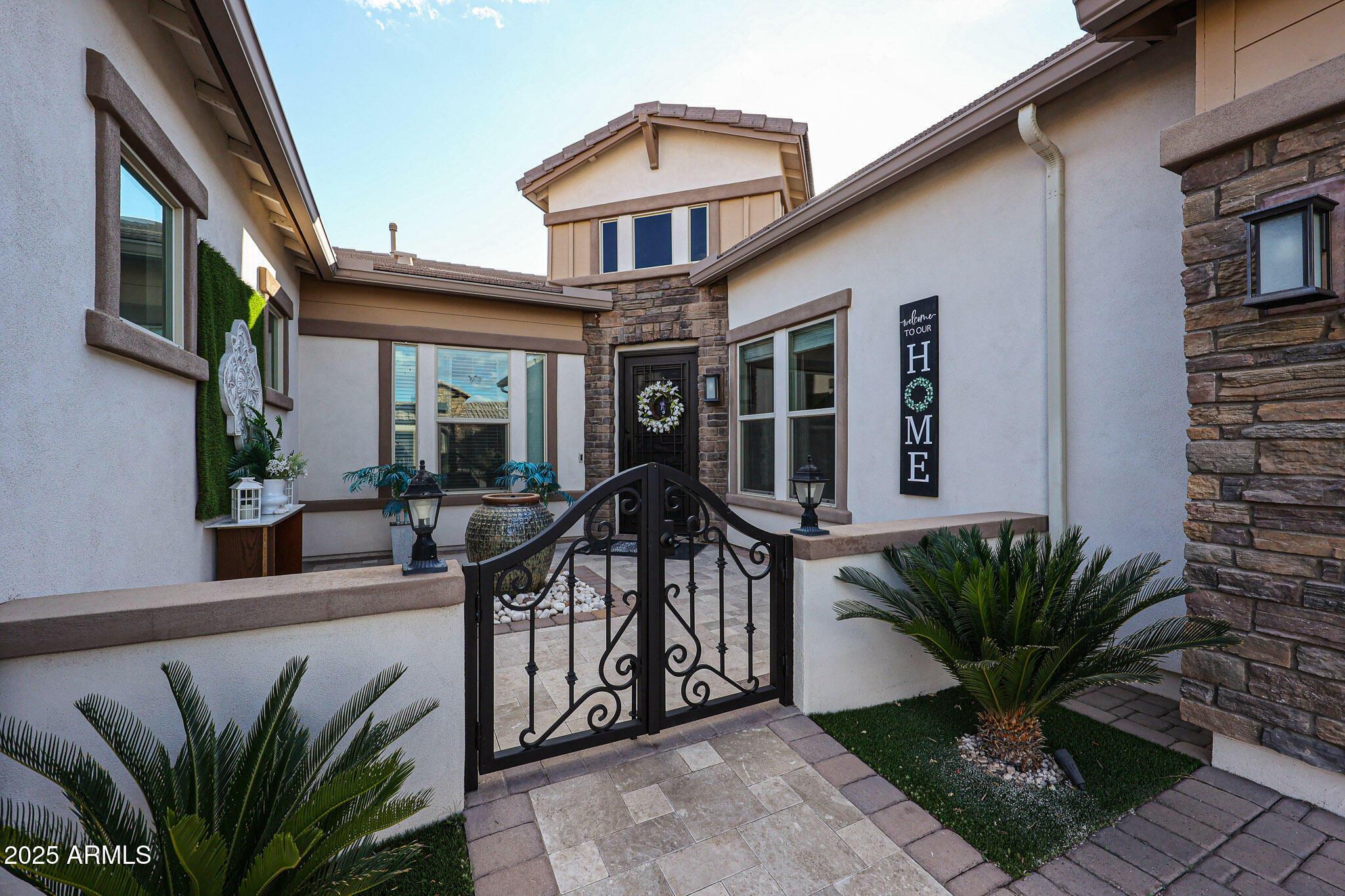 Property Photo: 2351 E Cherrywood Place AZ 85249