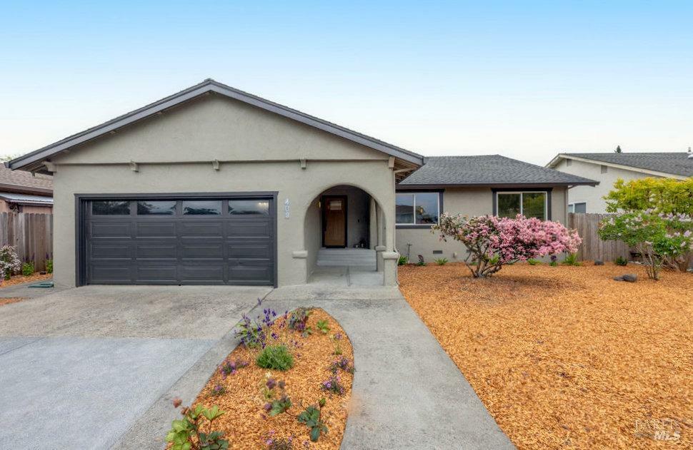 Property Photo: 408 Garfield Drive CA 94954