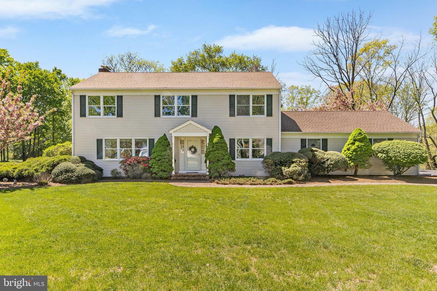 32 Platz Drive  Skillman NJ 08558 photo