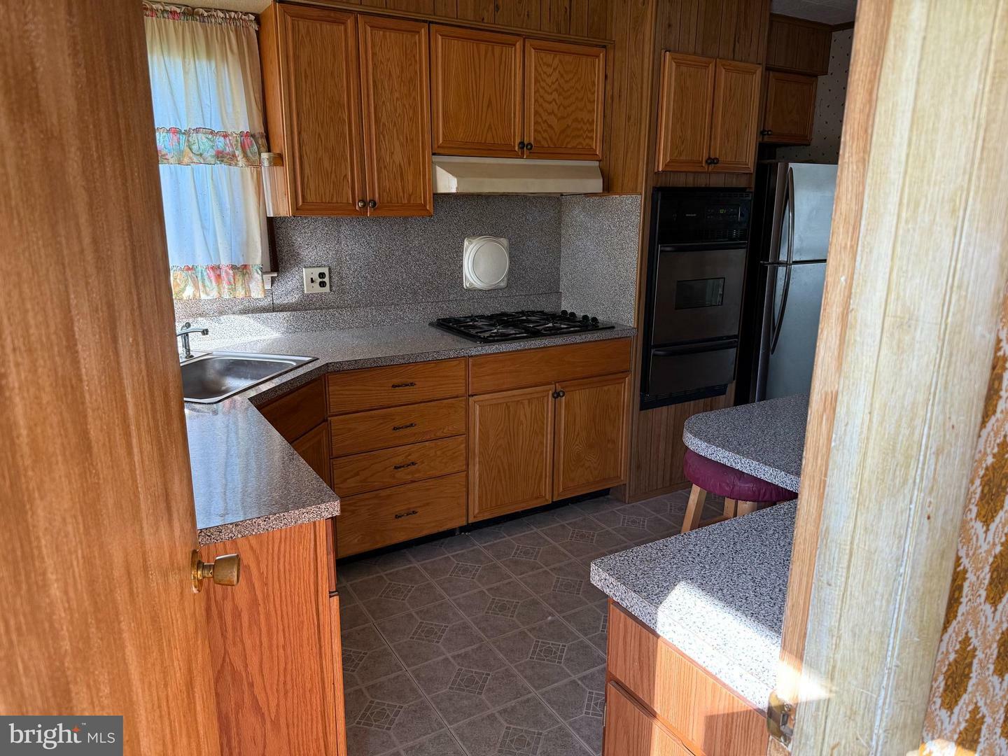 Property Photo: 50 Ferndale Court NJ 08078