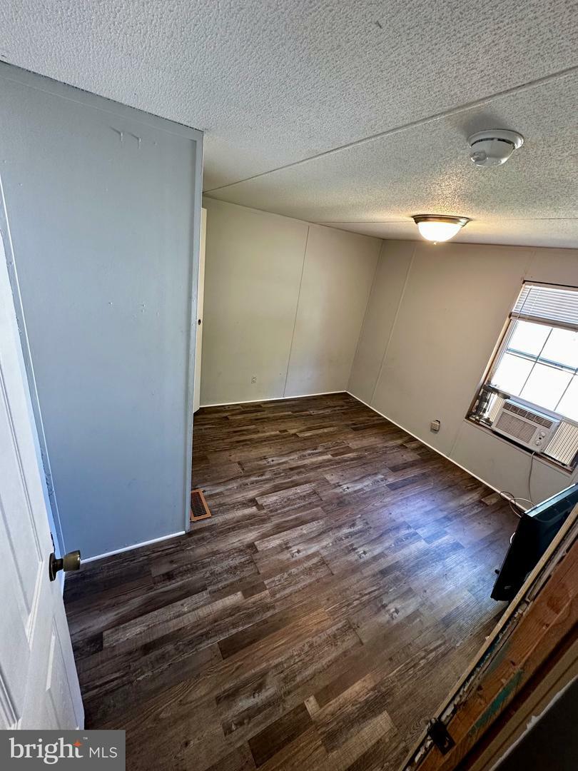 Property Photo: 11627 Honeybee Lane 50997 DE 19956