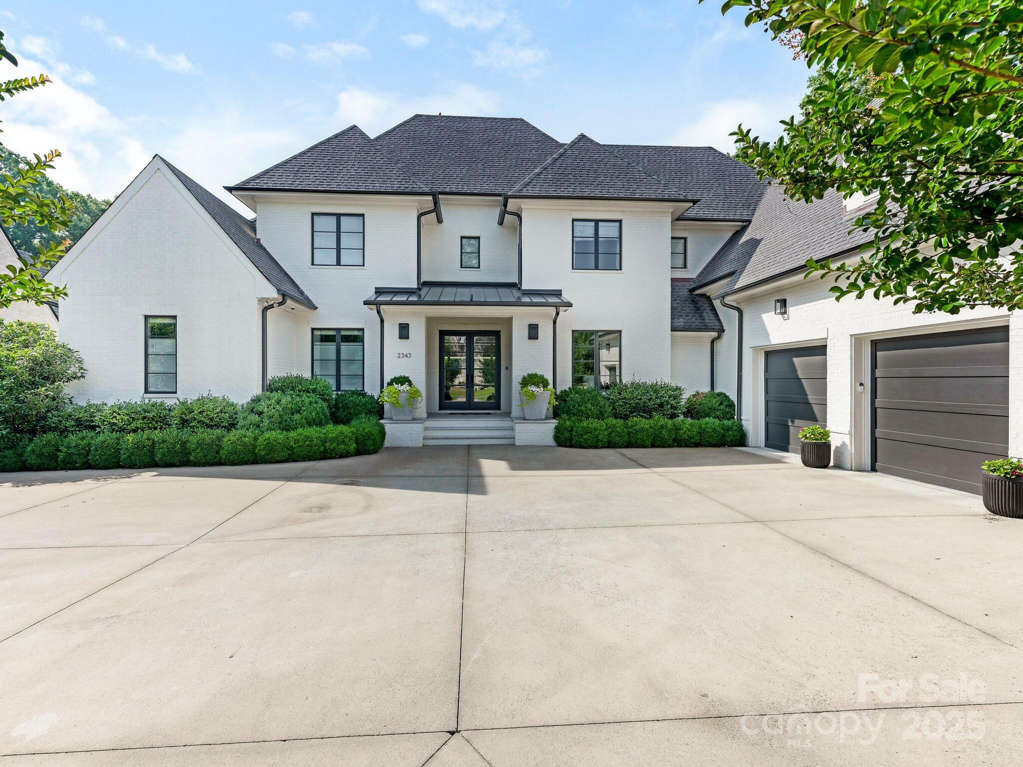 2343 Vernon Drive  Charlotte NC 28211 photo