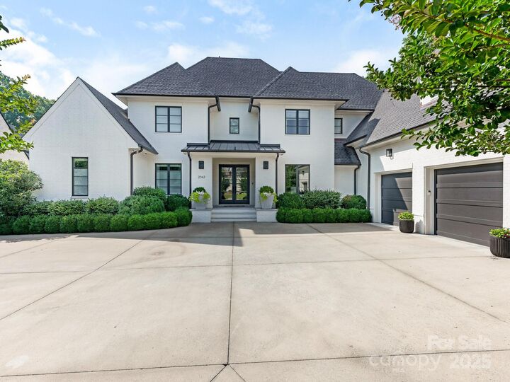 2343 Vernon Drive  Charlotte NC 28211 photo