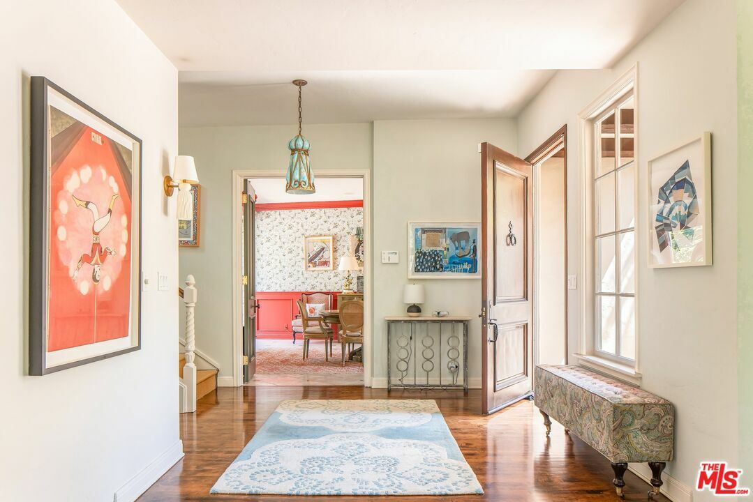 Property Photo: 11982 Brentridge Ln CA 90049