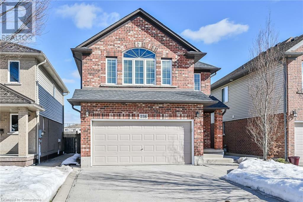 Property Photo: 226 Spring Valley Crescent ON L9C 0B4