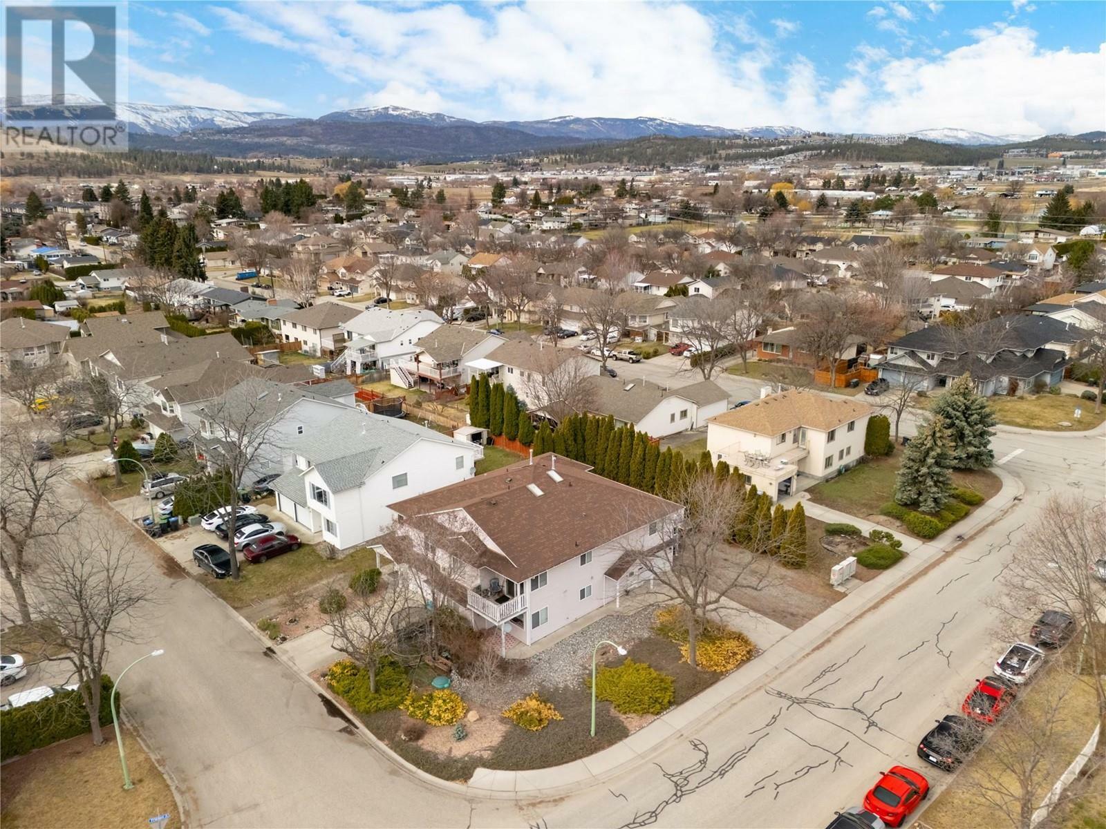 Property Photo:  430 McLennan Crescent  BC V1X 7M9 