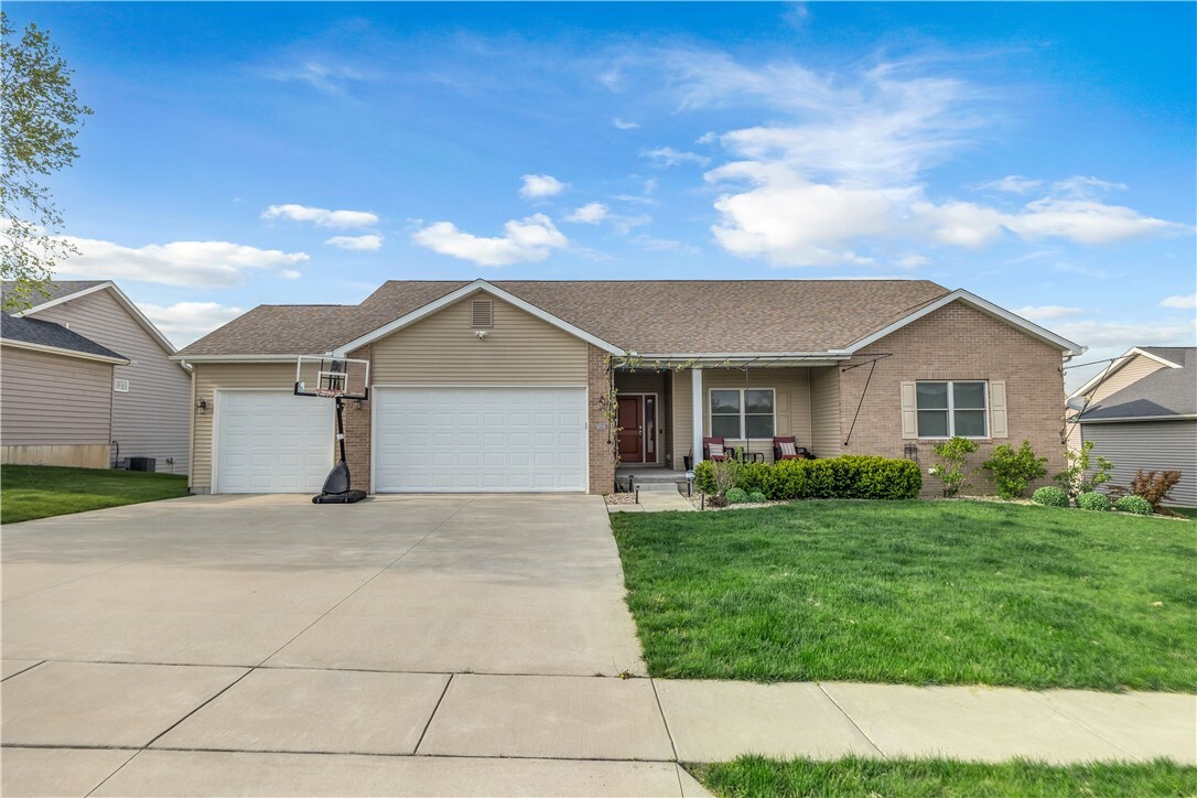 140 Parkington Court  Mt. Zion IL 62549 photo