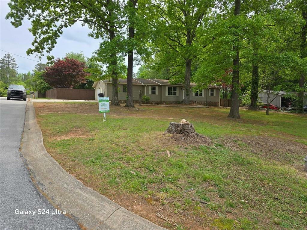 Property Photo: 6431 Courtney Drive GA 30187