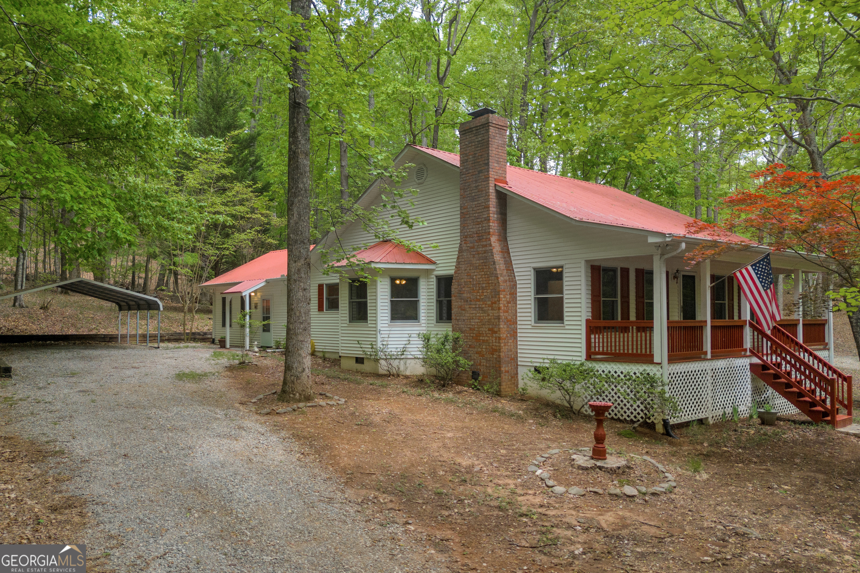 Property Photo: 230 Northlake Drive GA 30571