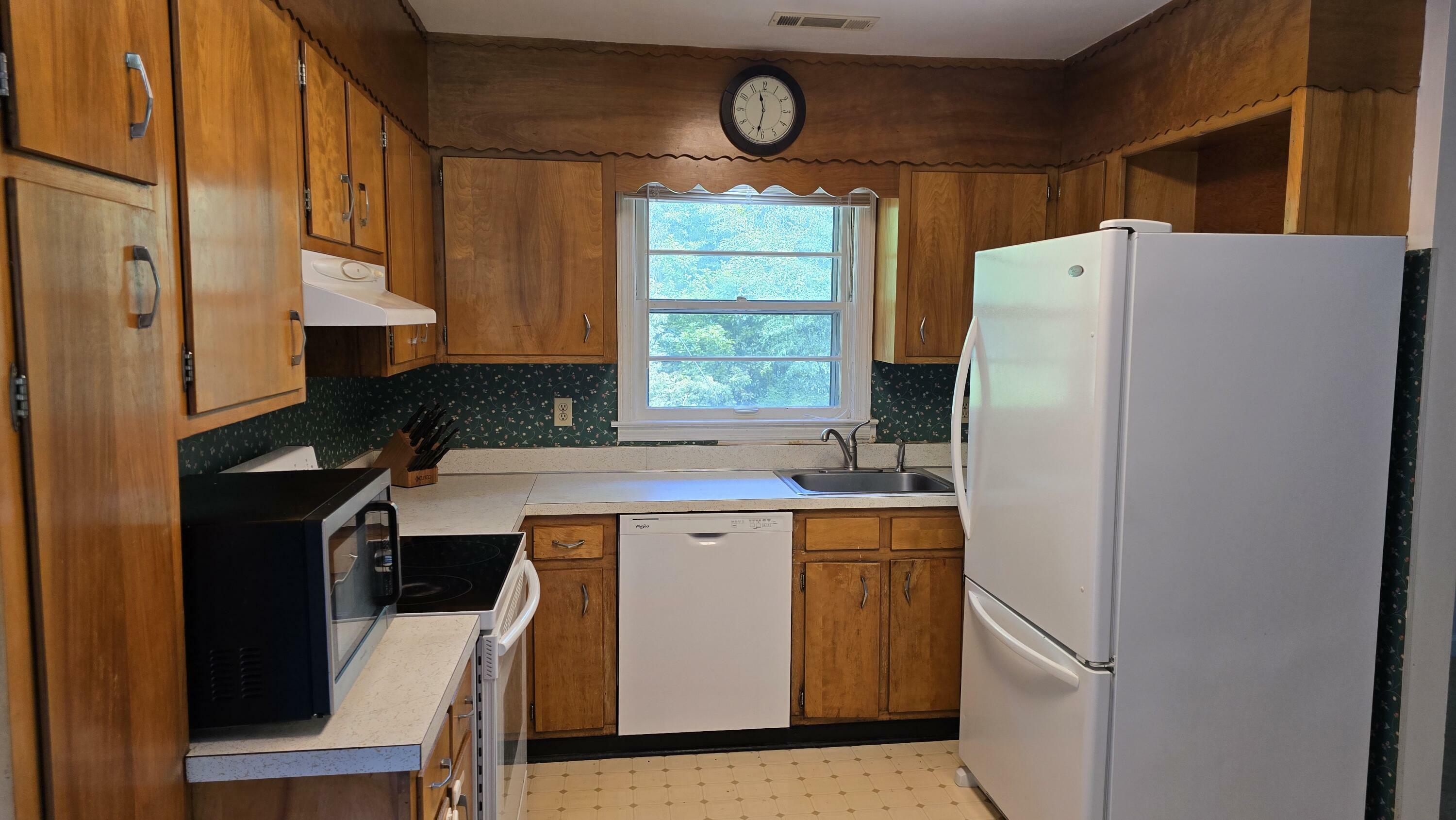 Property Photo: 133 Hill Road TN 37415