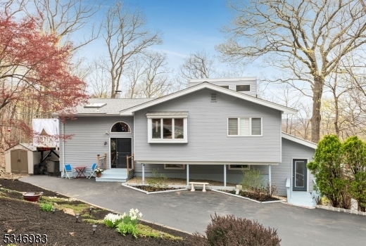 Property Photo: 128 Cupsaw Ave NJ 07456