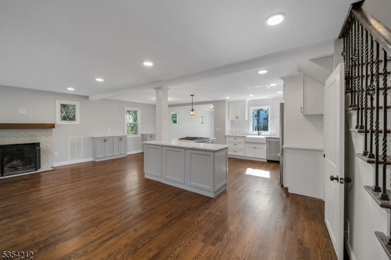 Property Photo: 137 Littleton Rd NJ 07950