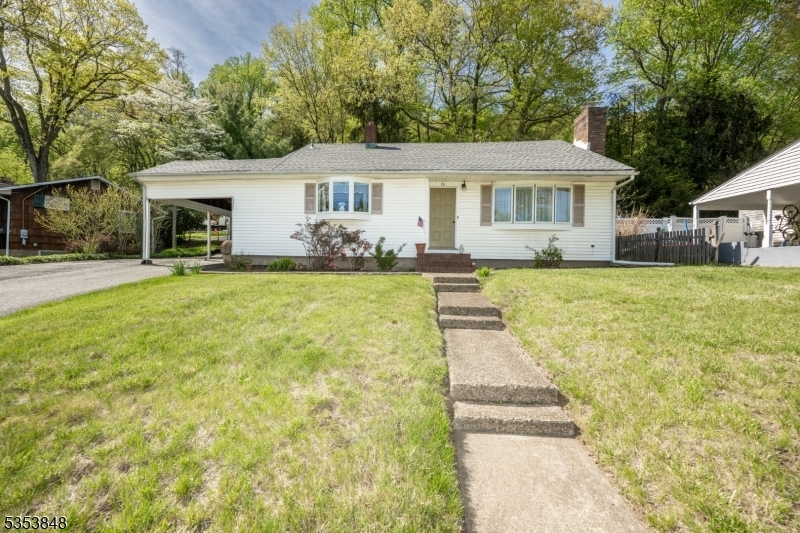 Property Photo:  70 Parks Rd  NJ 07834 