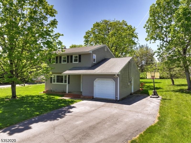 Property Photo: 27 Roanoke Rd NJ 08807