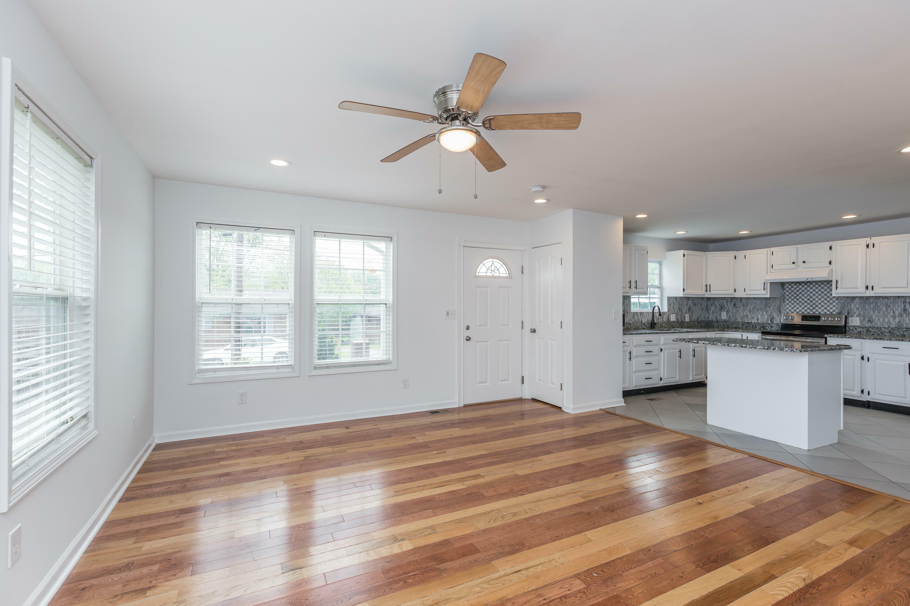 Property Photo: 103 Mack Street KY 40383