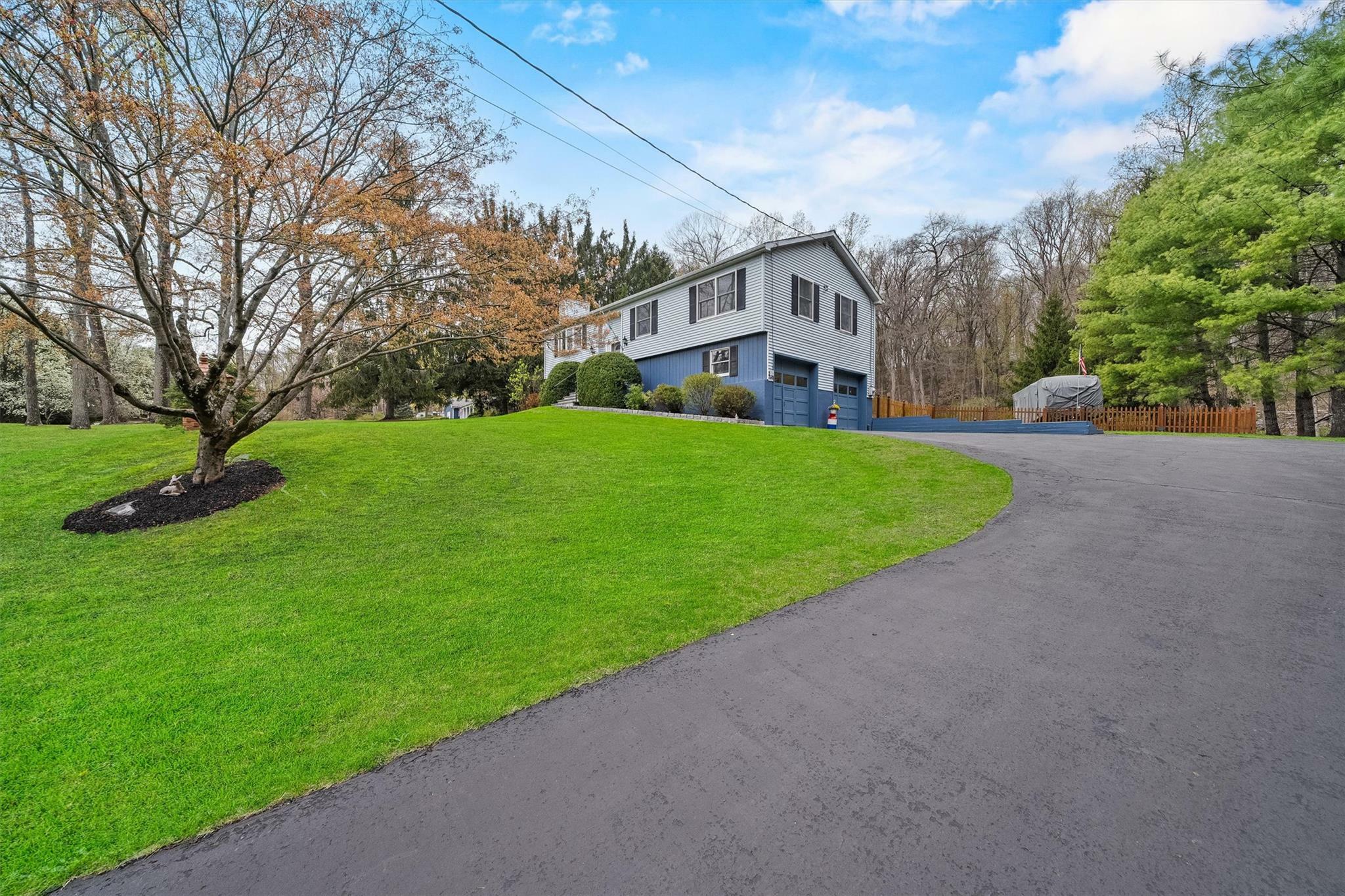 Property Photo: 1550 Croton Lake Road NY 10598