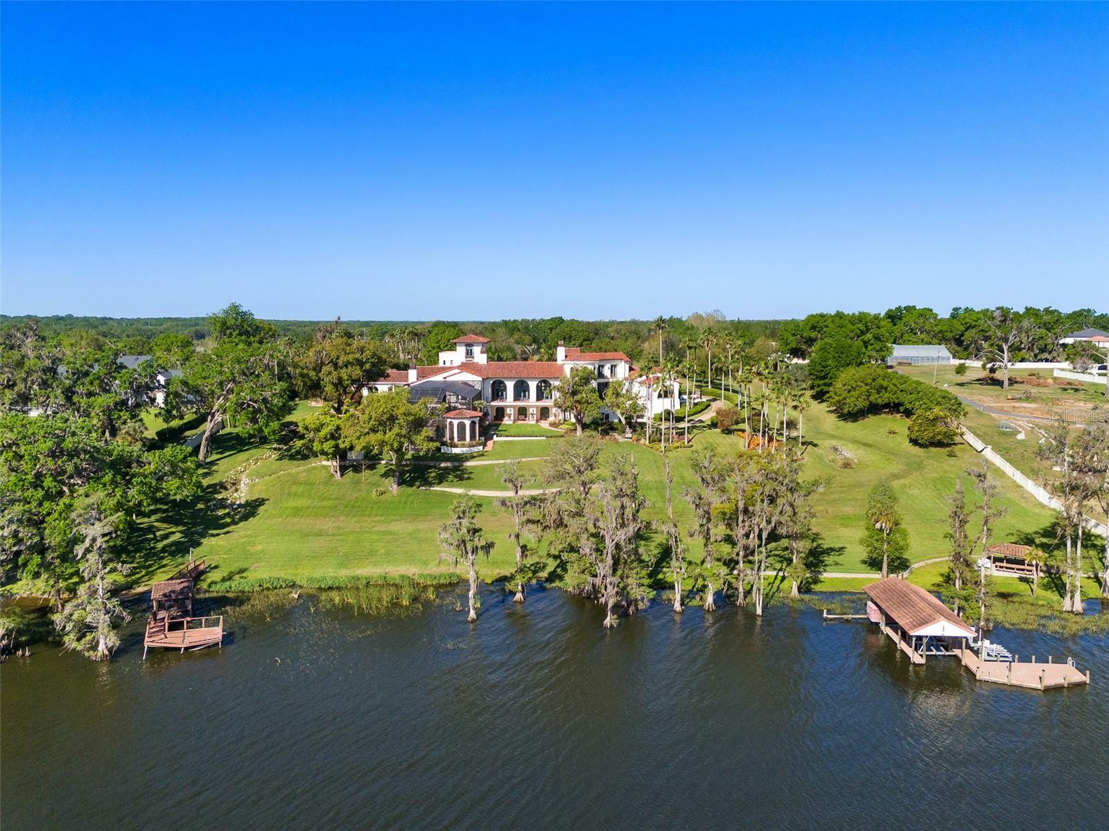 Property Photo: 11865 Fort King Highway FL 33592