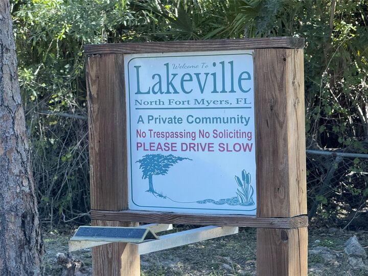 Property Photo:  2367 Deerfield Lane  FL 33917 