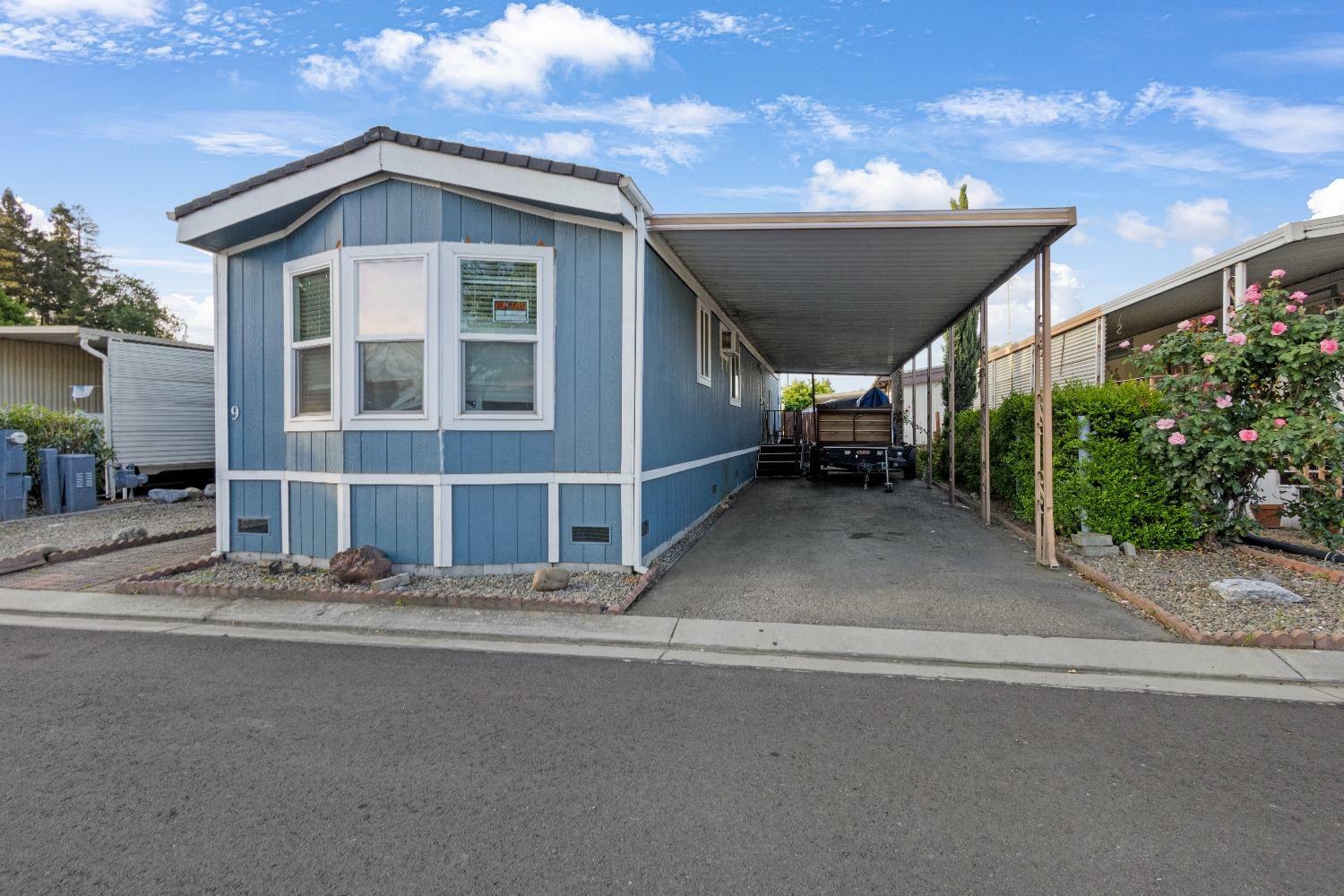 Property Photo:  9454 N Hwy 99  CA 95212 