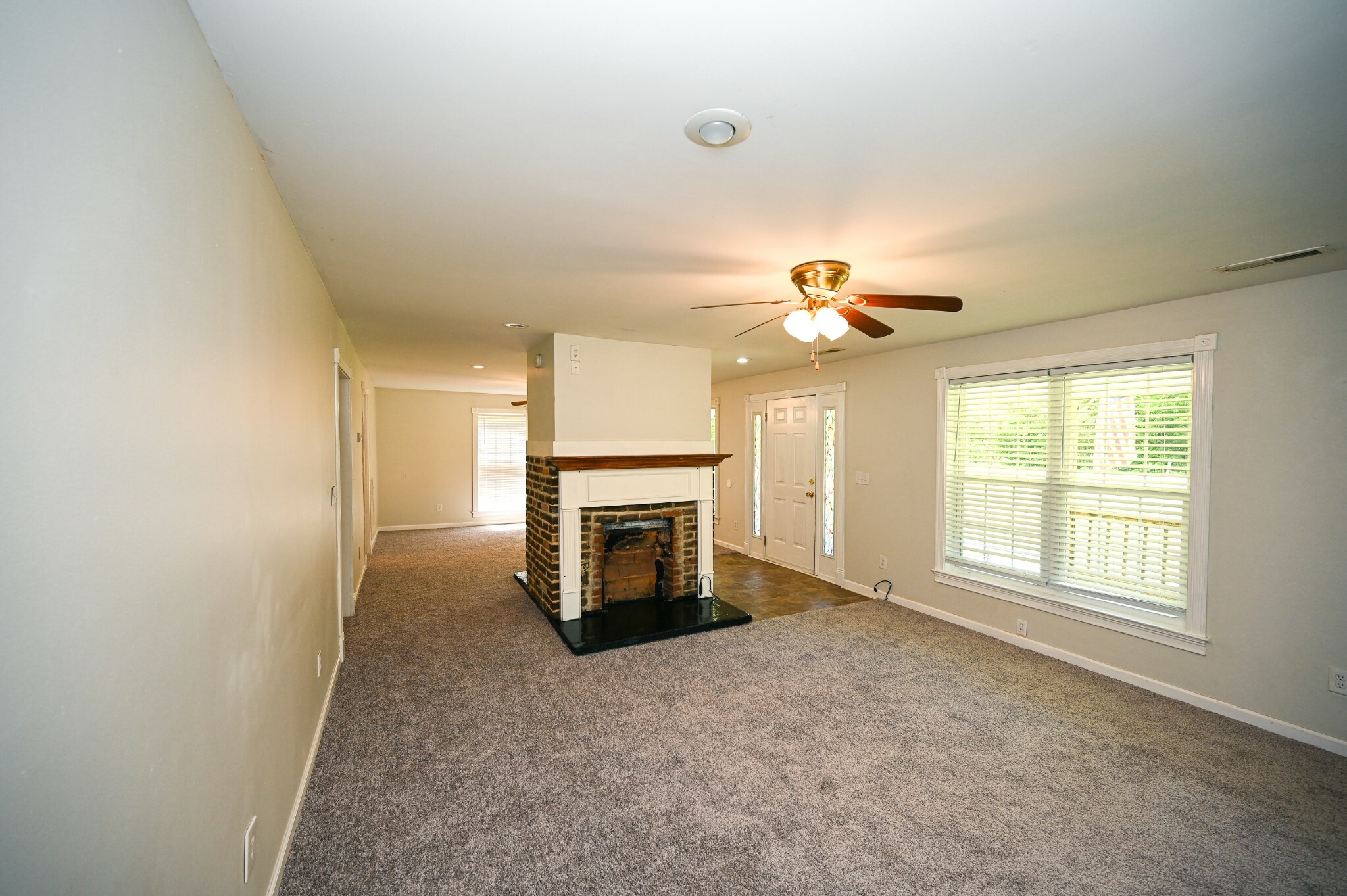 Property Photo: 301 Double Springs Rd TN 37127