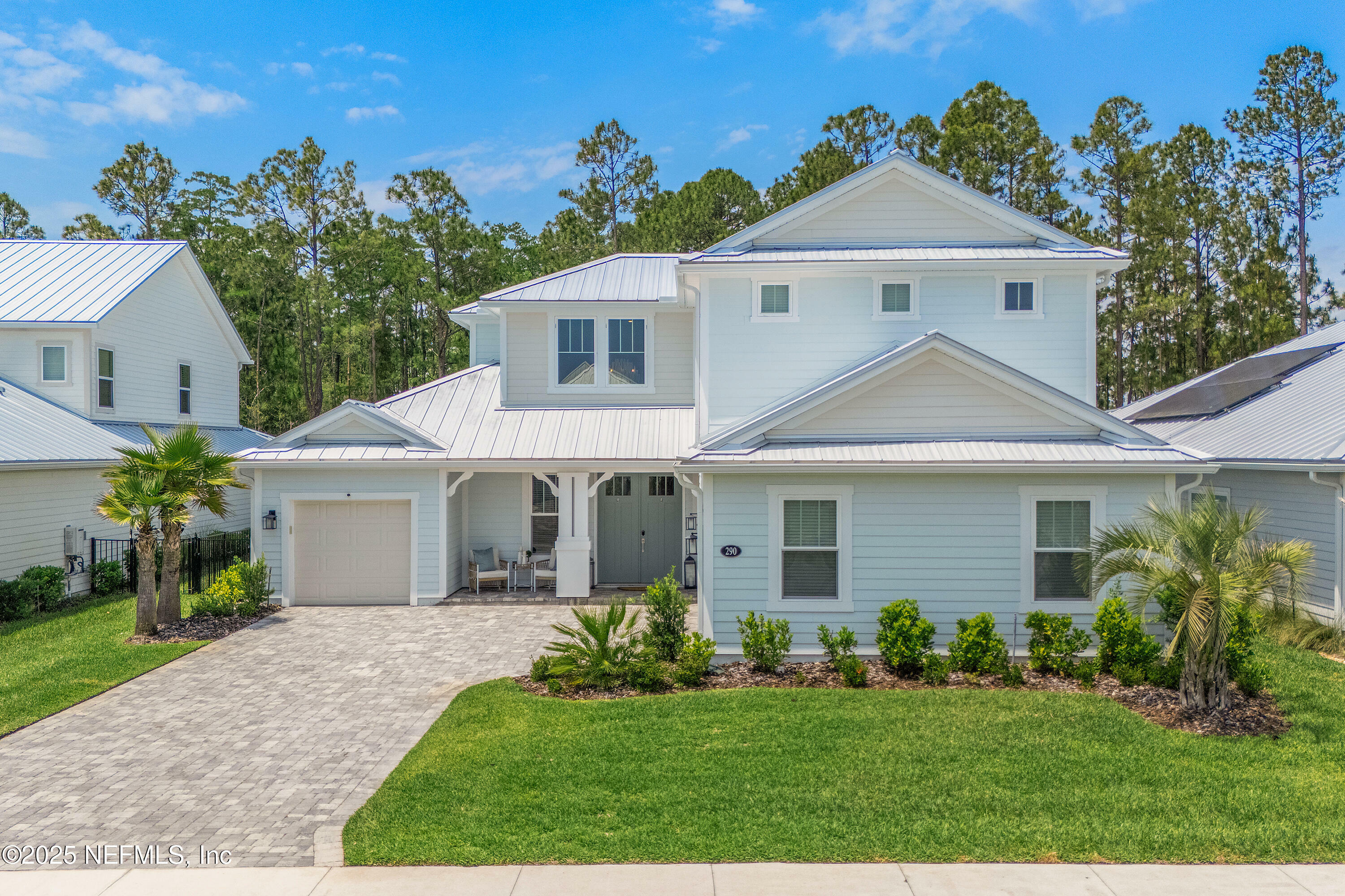Property Photo: 290 Marquesa Circle FL 32259