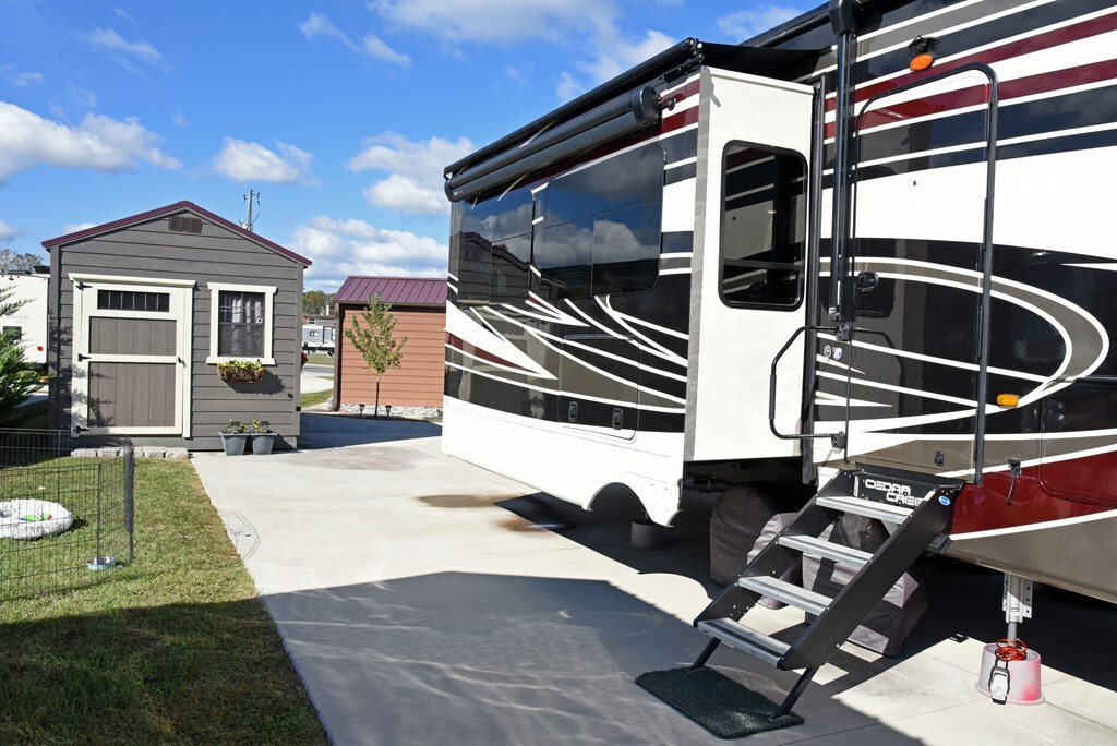 Property Photo: 330 Mountain Creek Road GA 30512