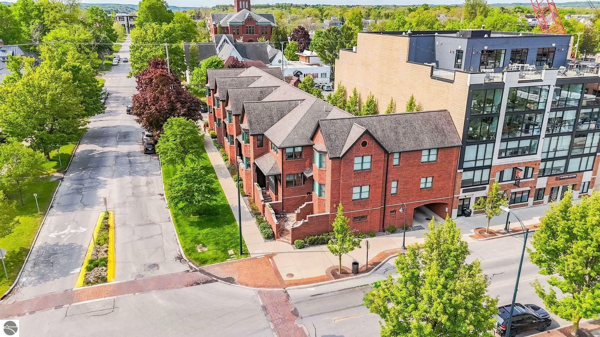 204 Boardman  Traverse City MI 49684 photo
