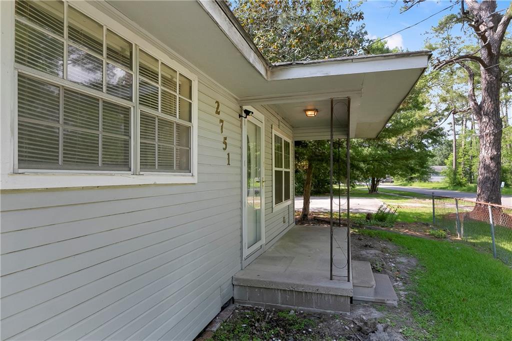 Property Photo:  2751 Washington Avenue  LA 70458 