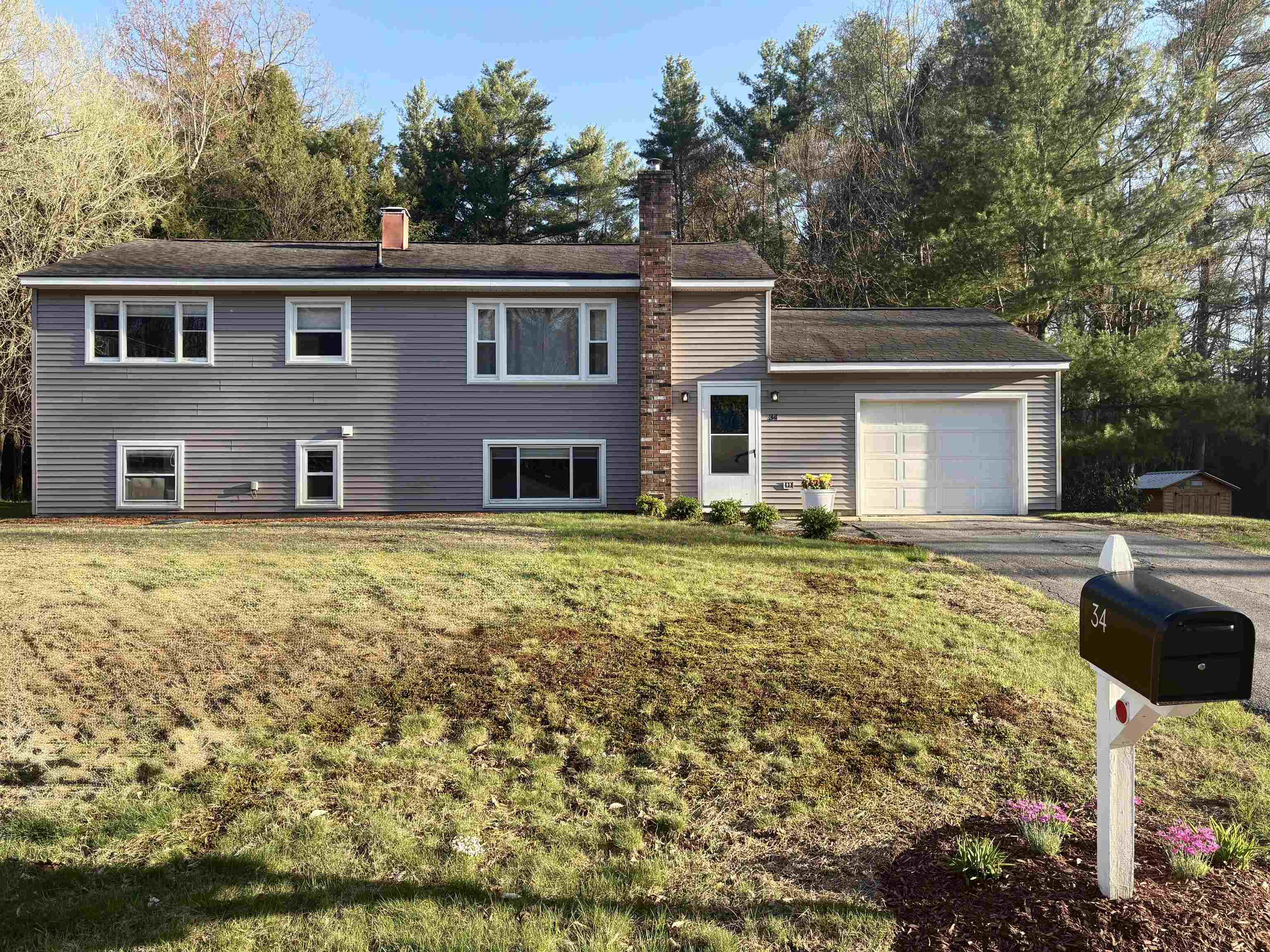 Property Photo:  34 Trowbridge Road  NH 03431 