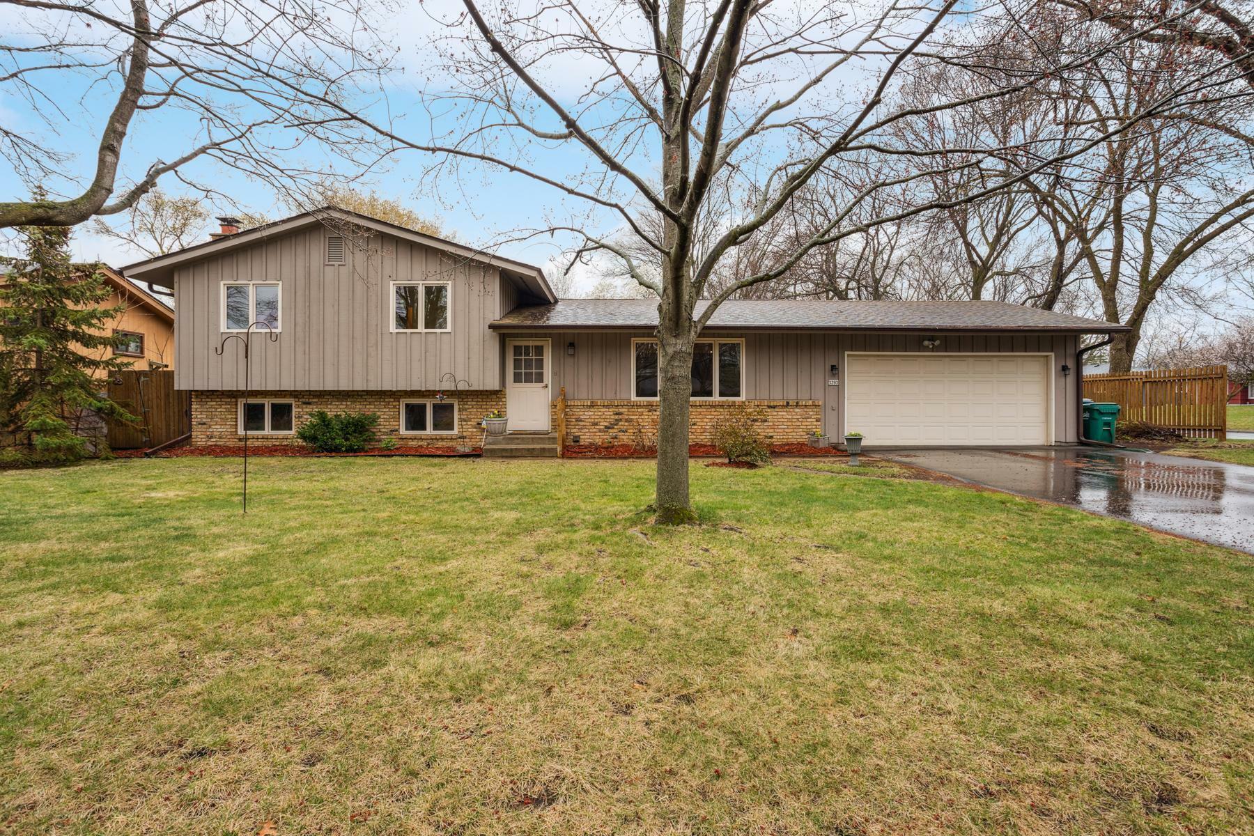 Property Photo: 3293 Rice Creek Terrace MN 55112