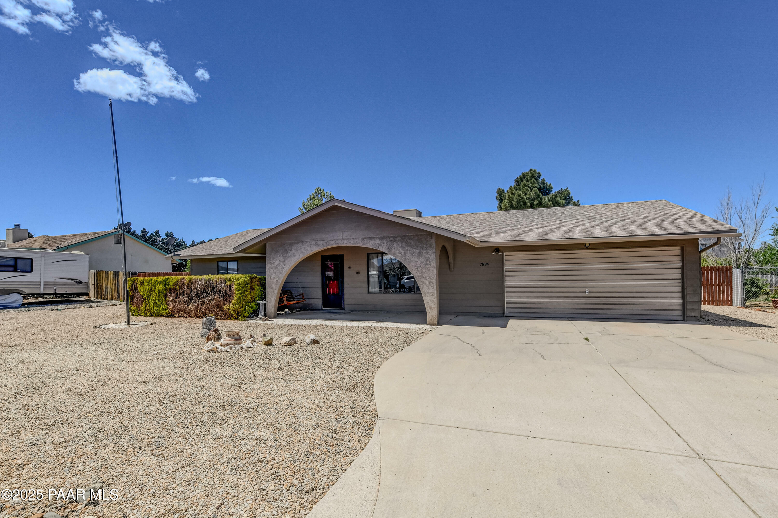 Property Photo: 7874 E Siesta Lane AZ 86314
