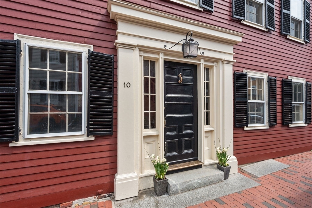 10 Hooper St.  Marblehead MA 01945 photo
