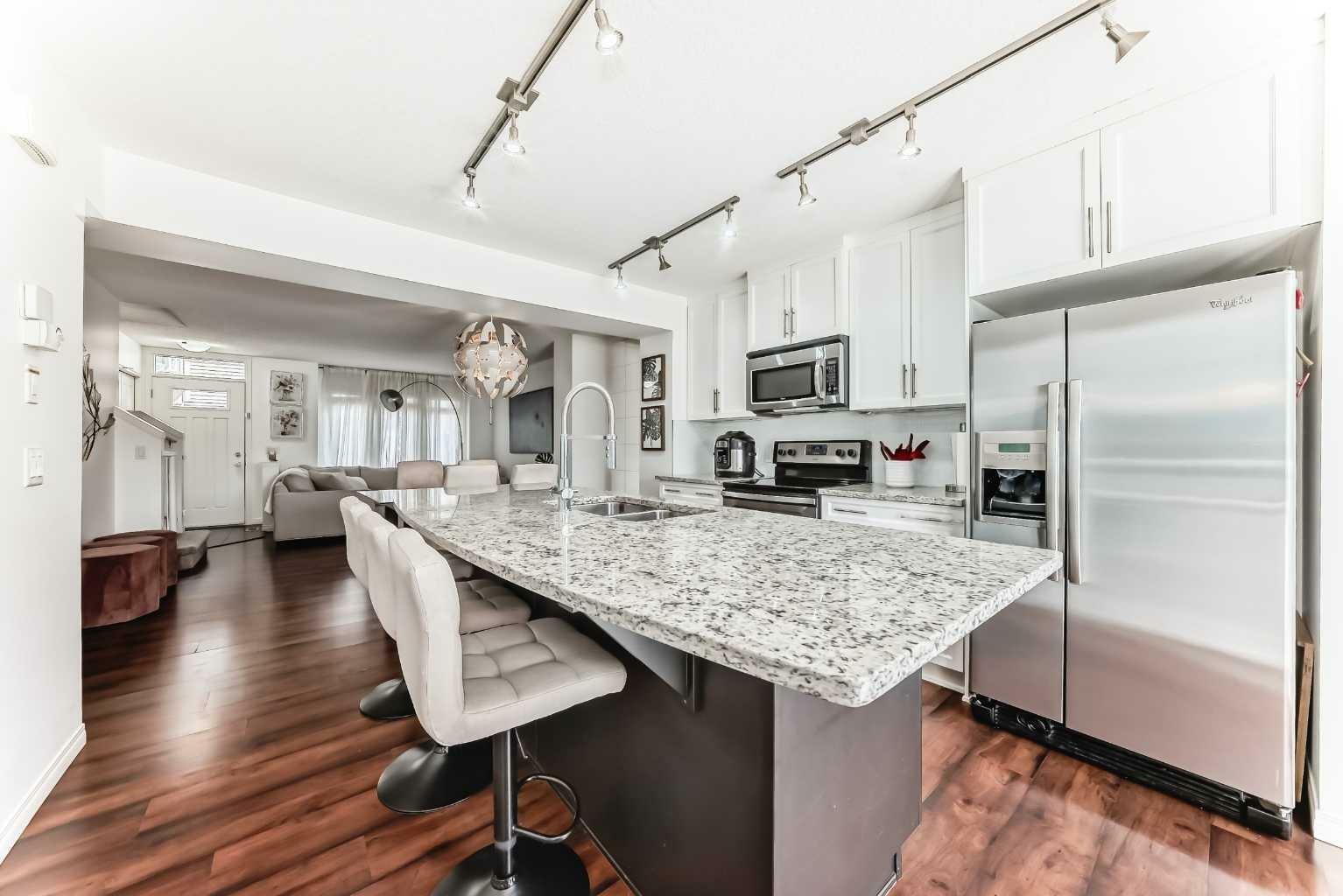 Property Photo: 1109 Auburn Bay Square SE AB T3M 0Y7