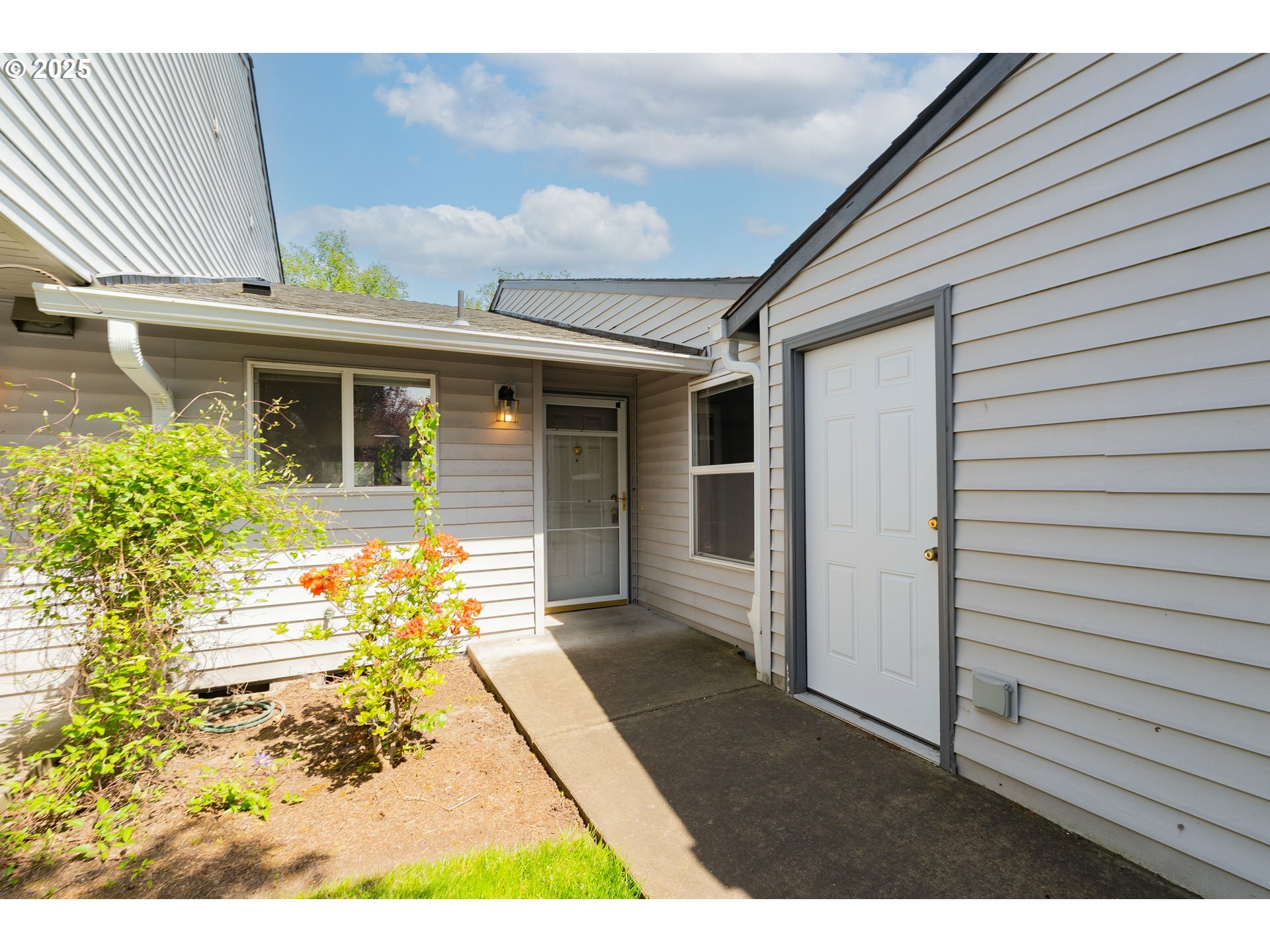 Property Photo: 5301 Plomondon St A4 WA 98661