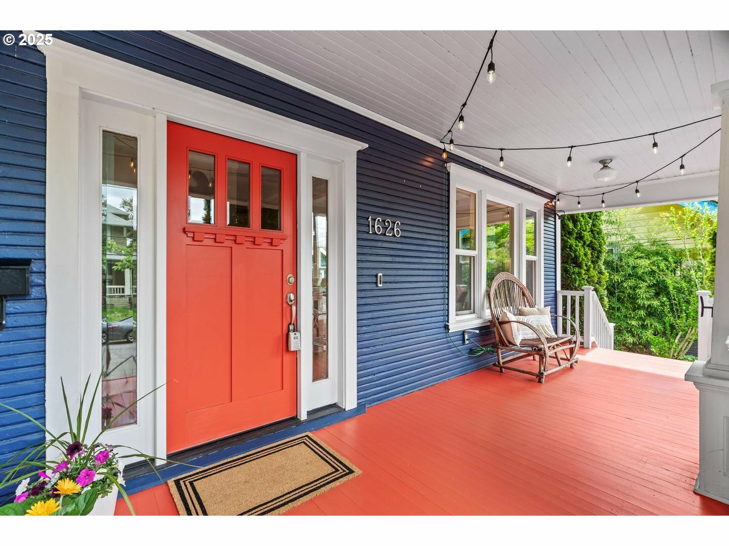 Property Photo: 1626 SE 35th Ave OR 97214