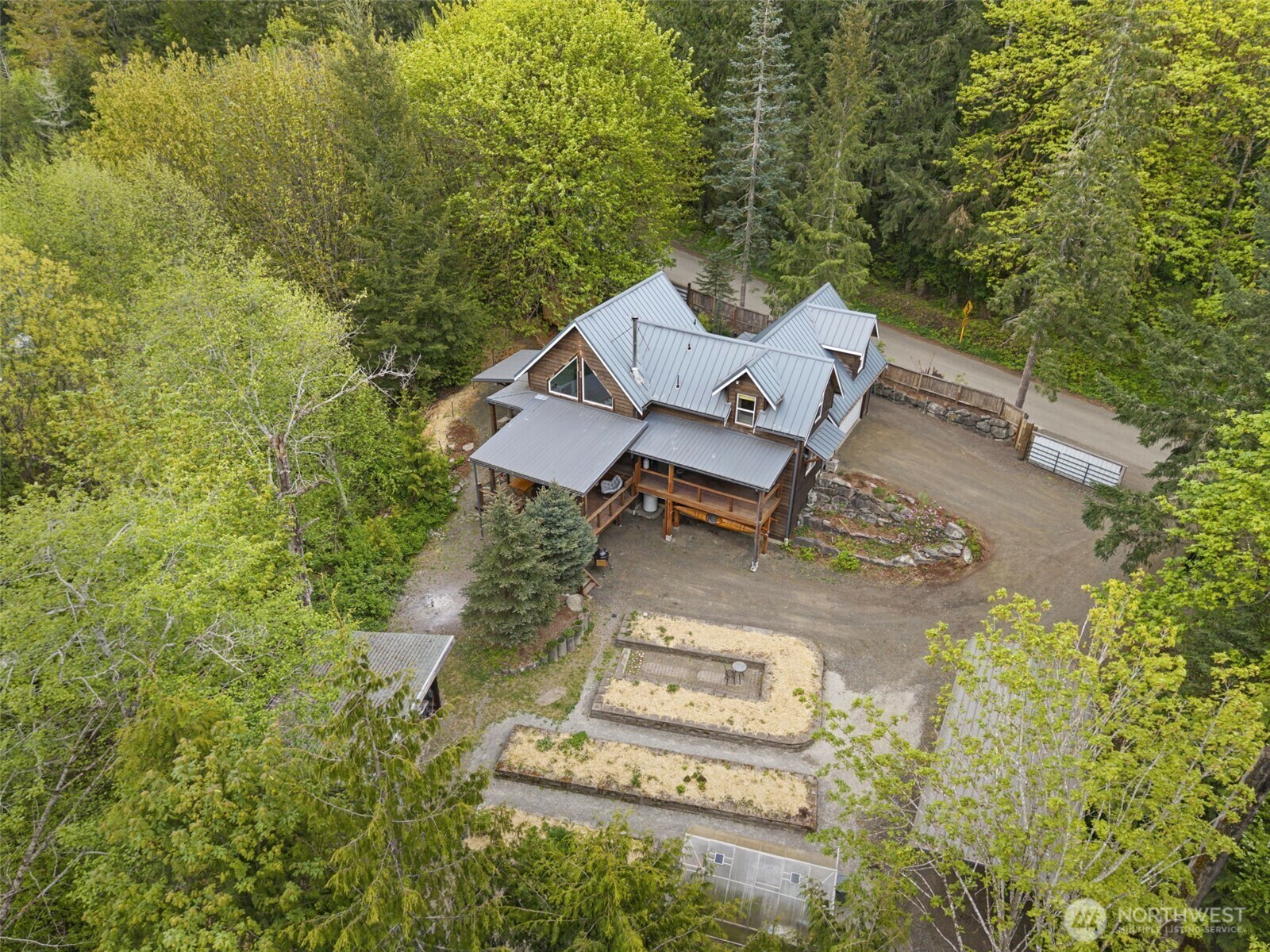 Property Photo: 461 E Coulter Creek Road WA 98528