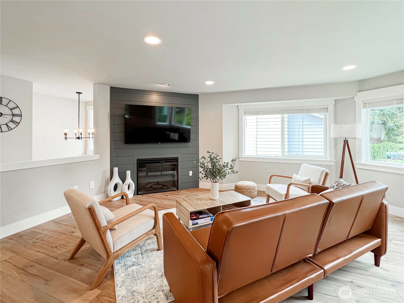 Property Photo: 14050 Wayne Place N WA 98133