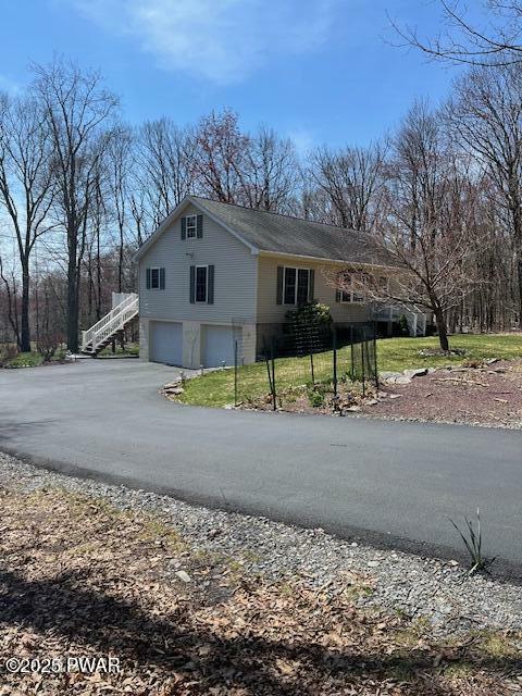 Property Photo: 150 Vanauken Hill Road PA 18337