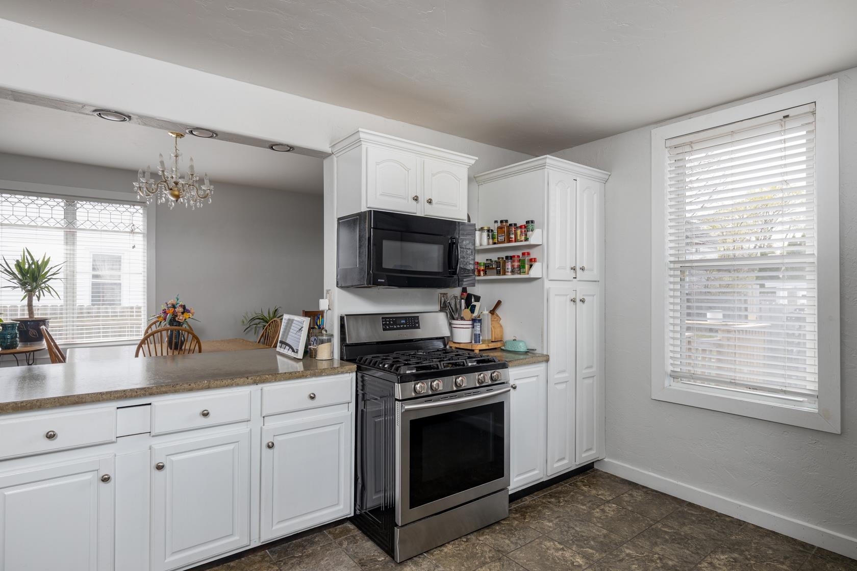 Property Photo: 521 N Lawe Street WI 54911
