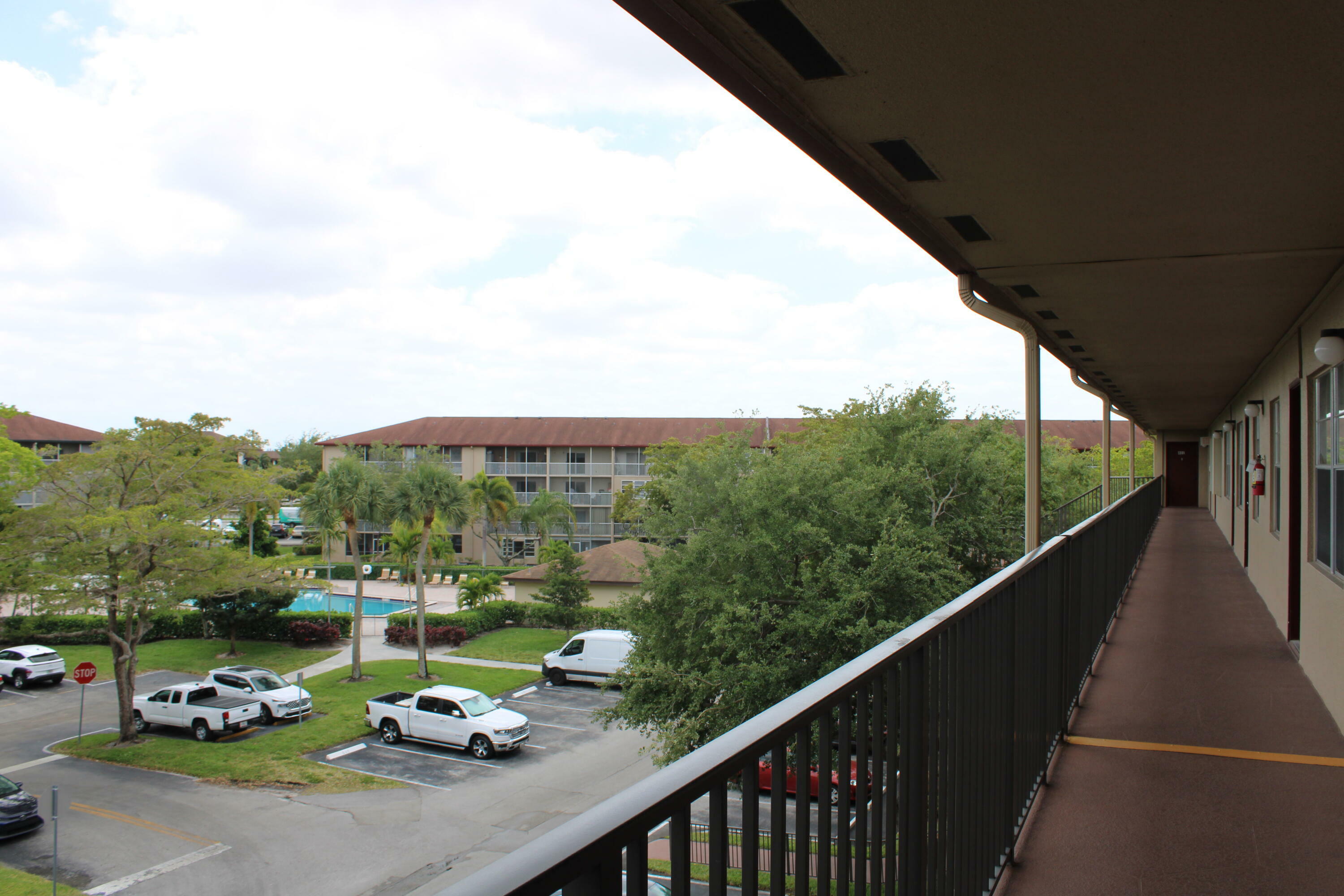 Property Photo: 850 SW 133rd Terrace 404B FL 33023