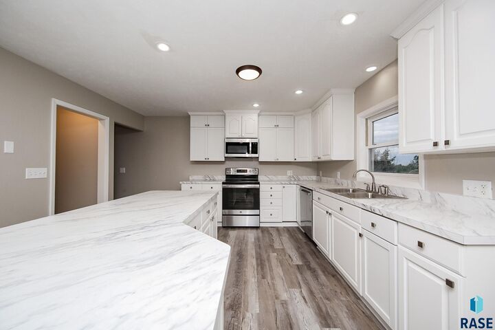 Property Photo: 45442 275th St SD 57053