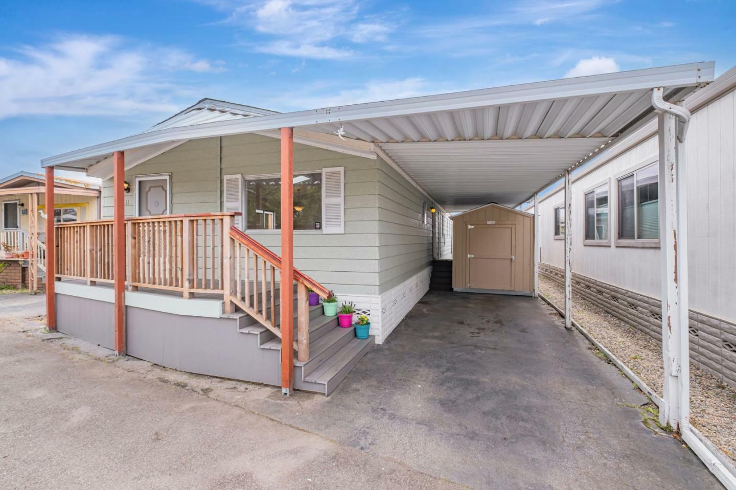Property Photo:  998 38th Avenue 11  CA 95062 