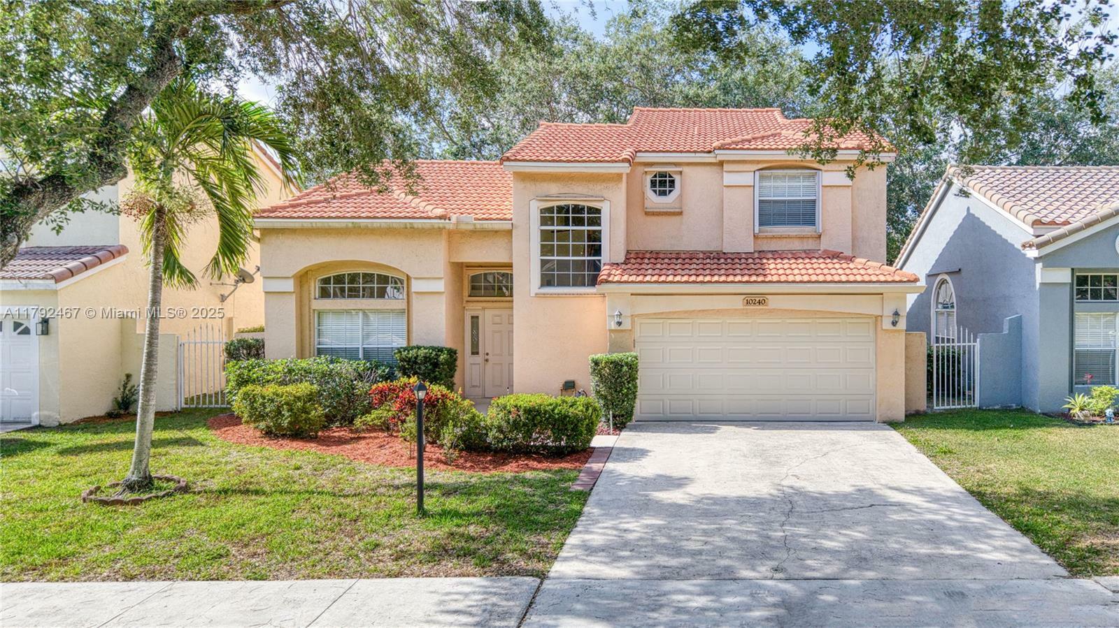10240 Port Of Spain St  Cooper City FL 33026 photo