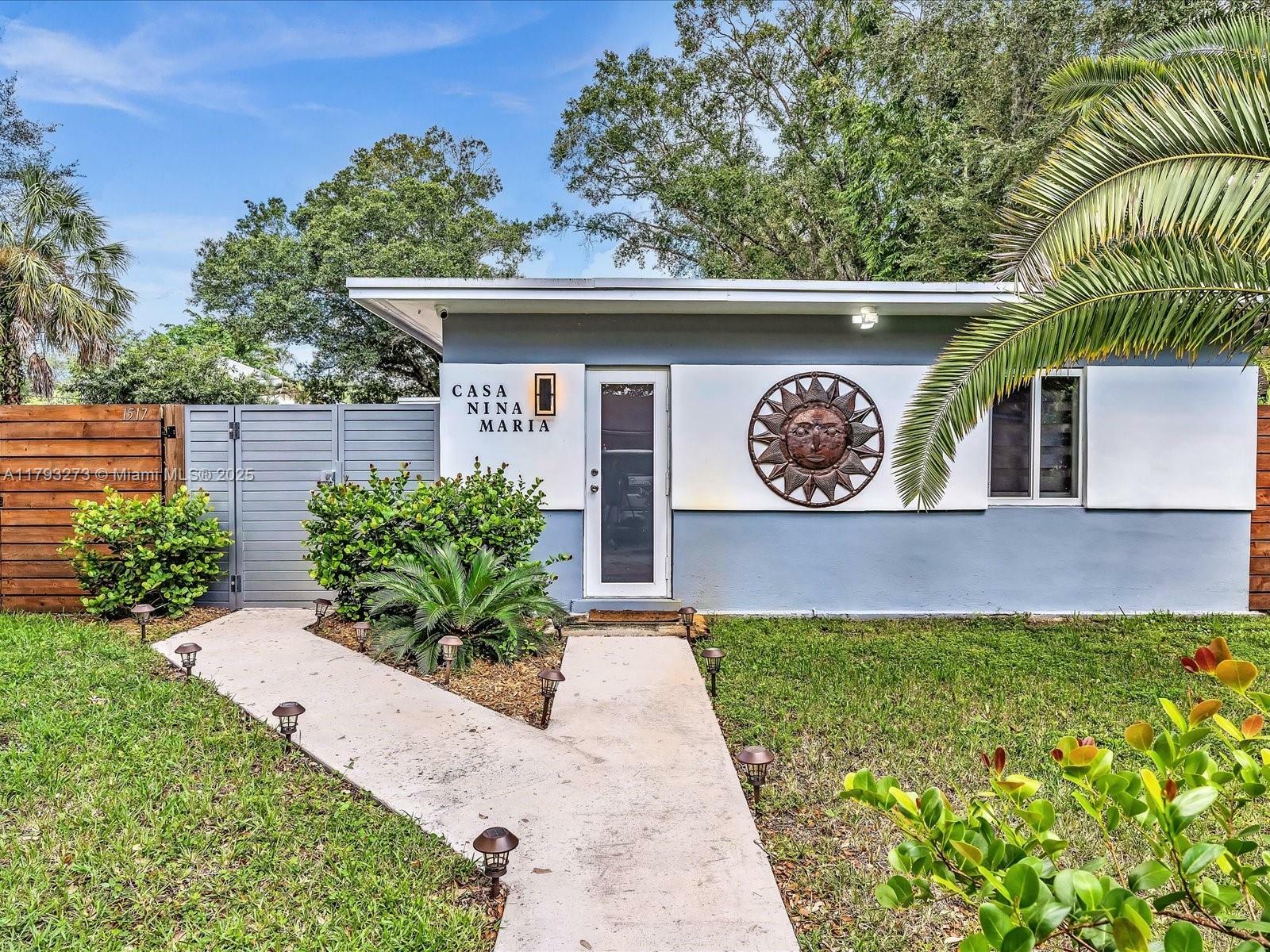 1517 SW 25th St  Fort Lauderdale FL 33315 photo