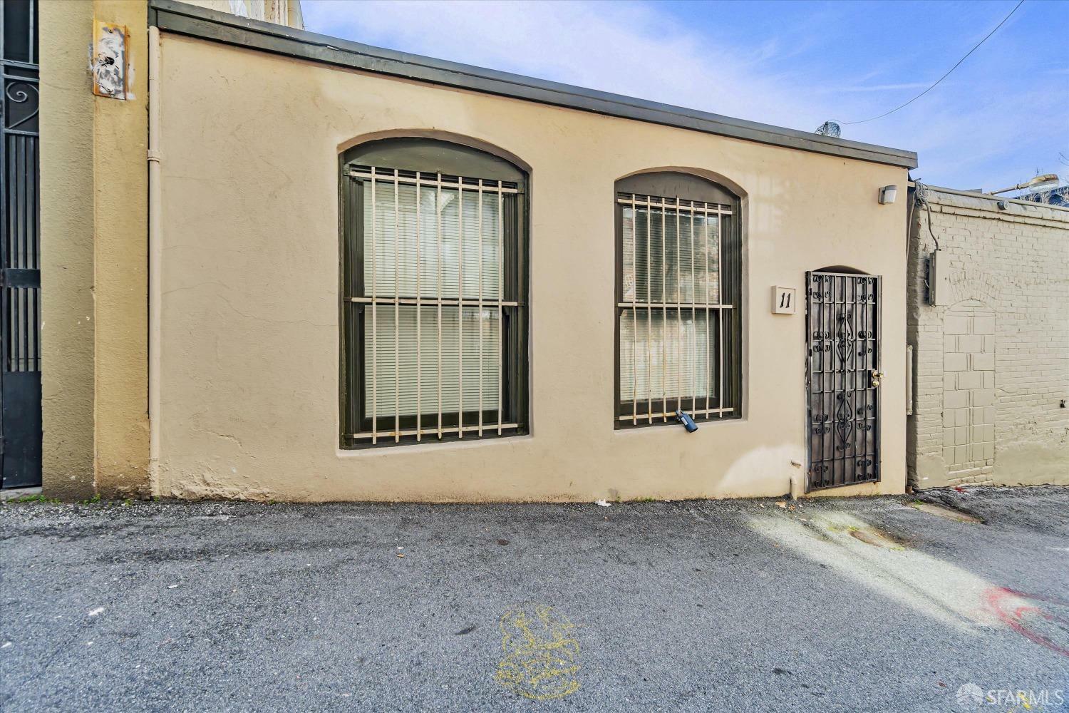 11 Nottingham Place  San Francisco CA 94133 photo